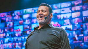 Tony Robbins with Jafar Jafari (Master Jeff) at the Forbes 400 event in New York